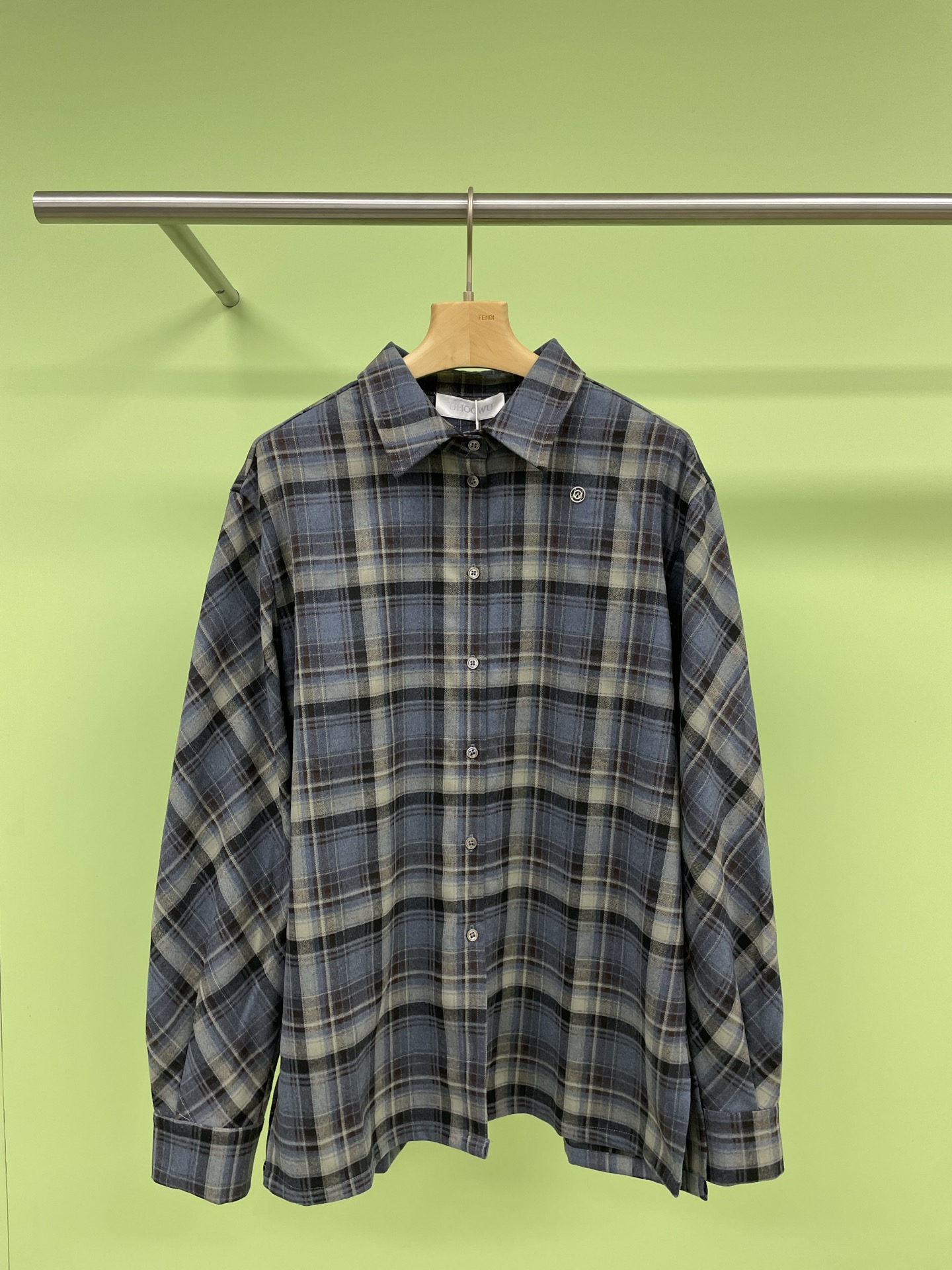 NO:315038,UHOOWU designer brand simple shawl plaid shirt, casual and relaxing feeling, this invincible 