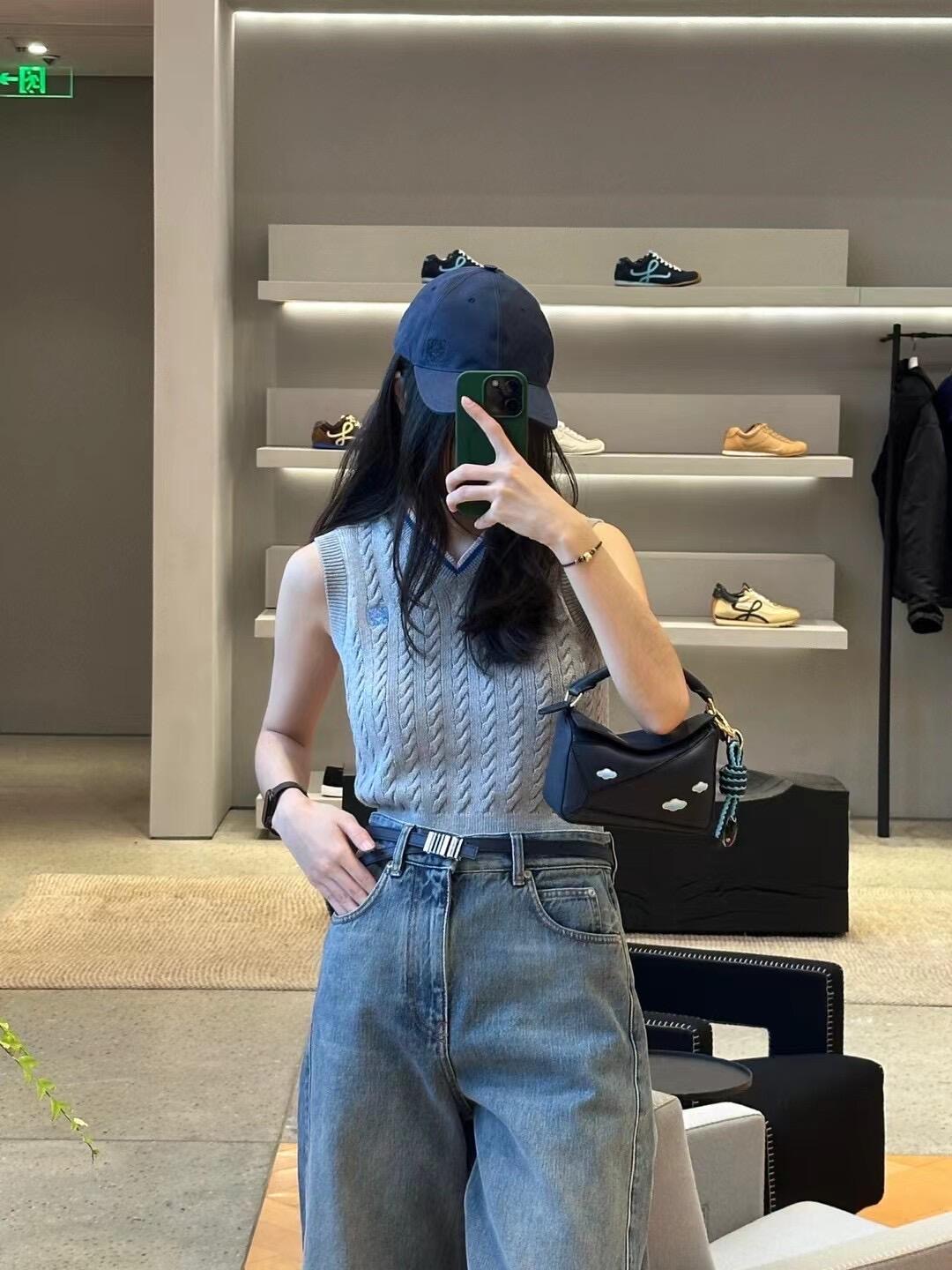 NO:330695,,,alexander wang19860909,,alexander wang,Women's clothing