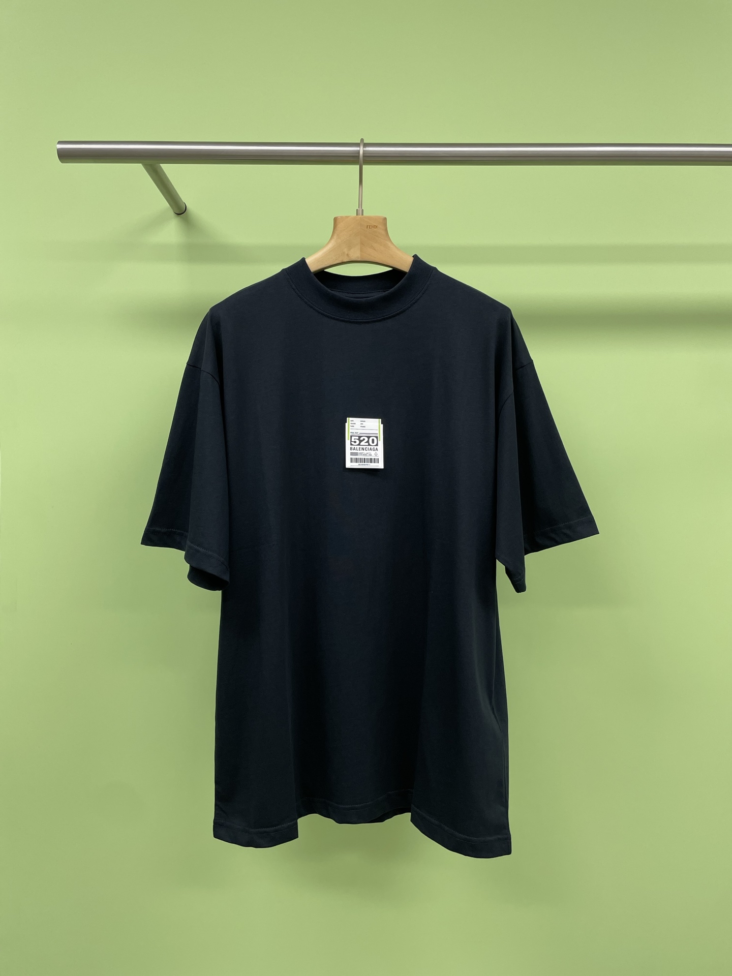 NO:332489,Balenciaga Balenciaga 520 Festival Limited Series Boarding Pass Couple T-shirts, Valentine's Day is coming soon!  This Valentine's Day limited couple comes to get, responding to the soft mood of midsummer with a relaxed and comfortable attitude, translating the confession language into design language, injecting intriguing details into daily life, and creating a 520 pattern tag inspired by luggage tags. Welcome to take a balenciaga 