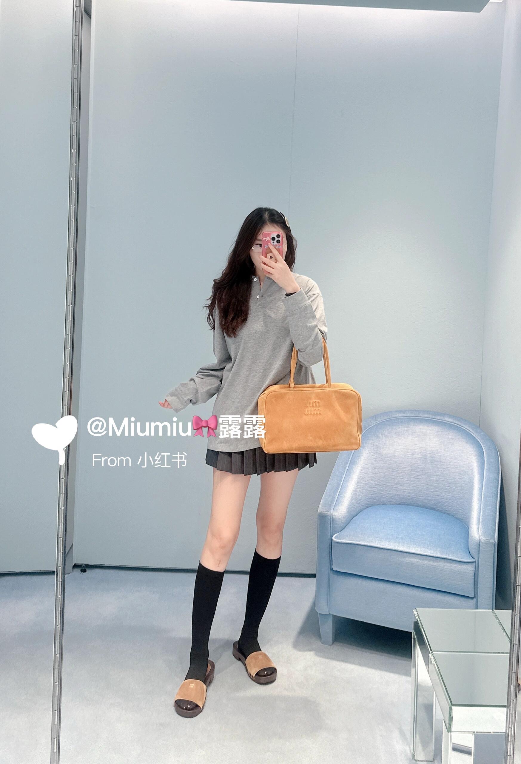 NO:453953,,,alexander wang19860909,,alexander wang,Women's clothing