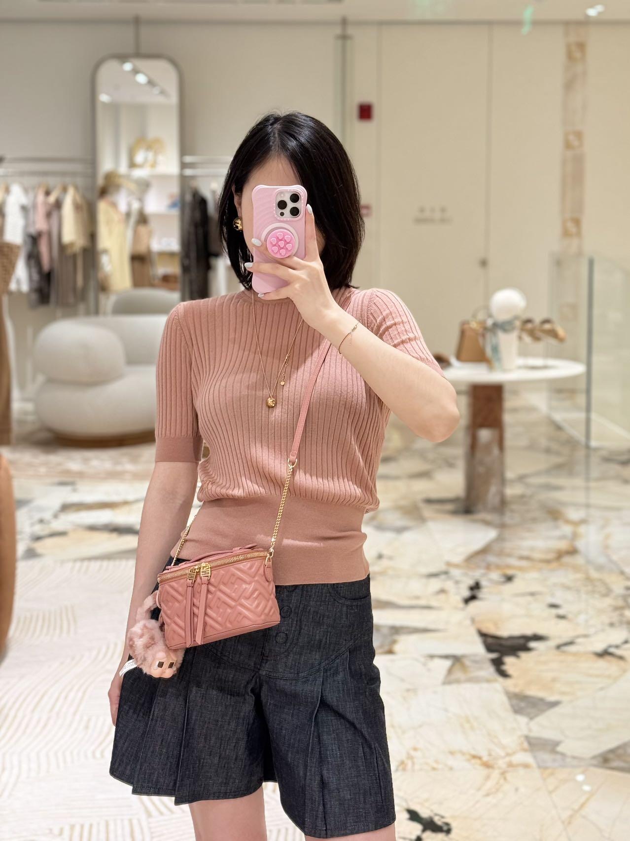 NO:496490,,,alexander wang19860909,,alexander wang,Women's clothing