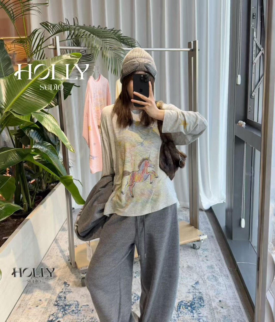 NO:694218,,,19860909,,,Women's clothing