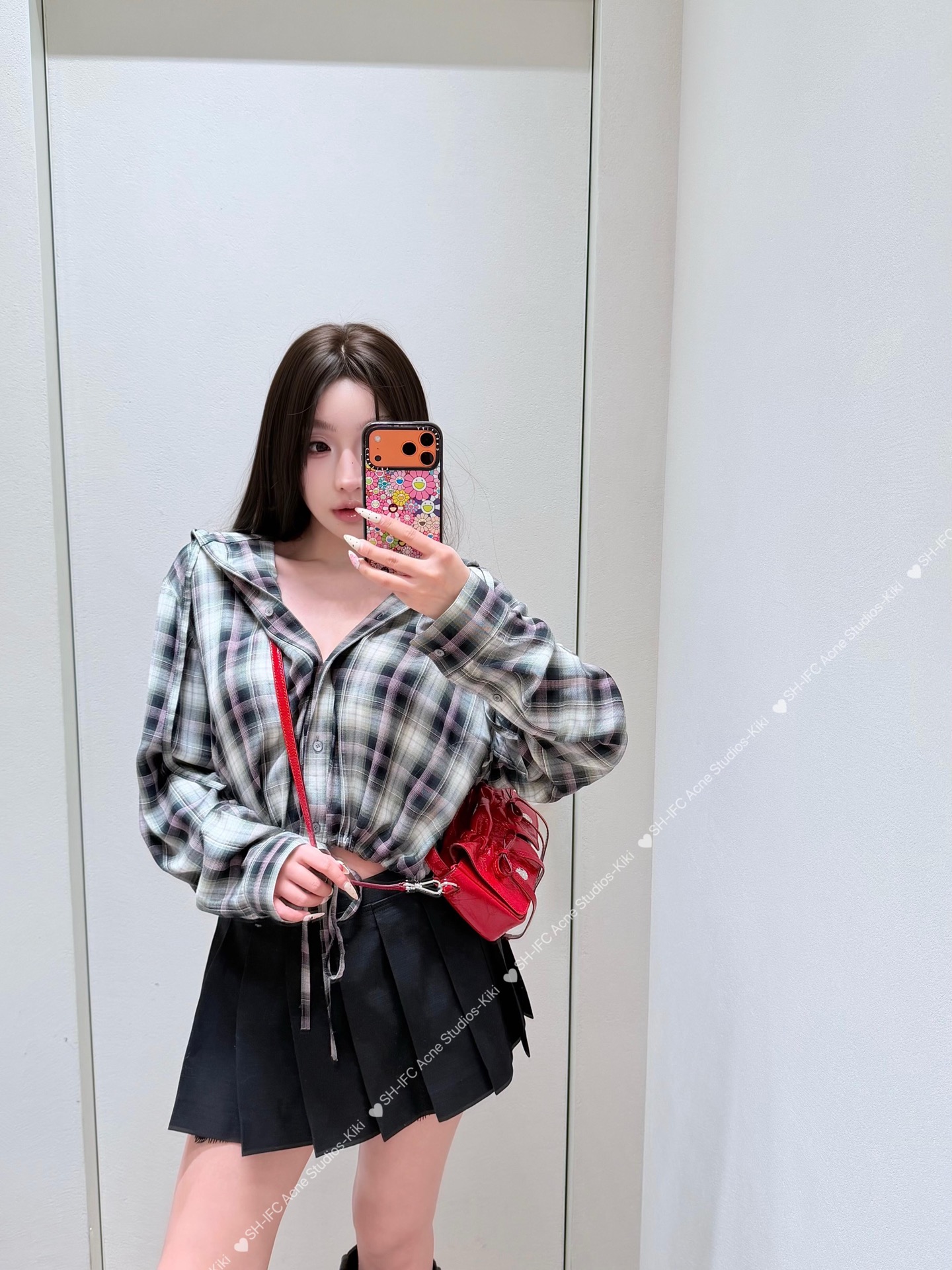 NO:694209,,,19860909,,,Women's clothing