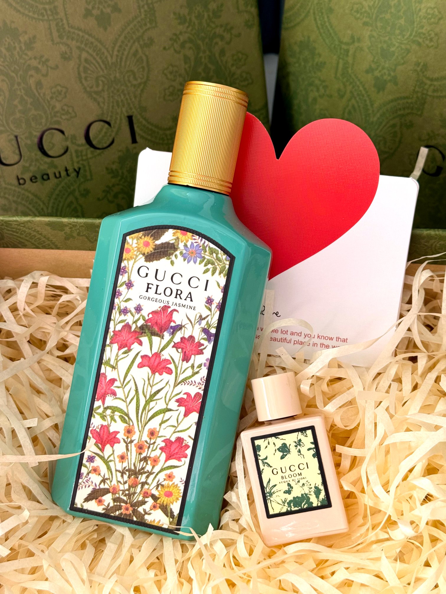 Gucci Flora Gorgeous Jasmine Eau de Parfum Gift Set (100 ml + 5 ml Gucci - Comprehensive 5