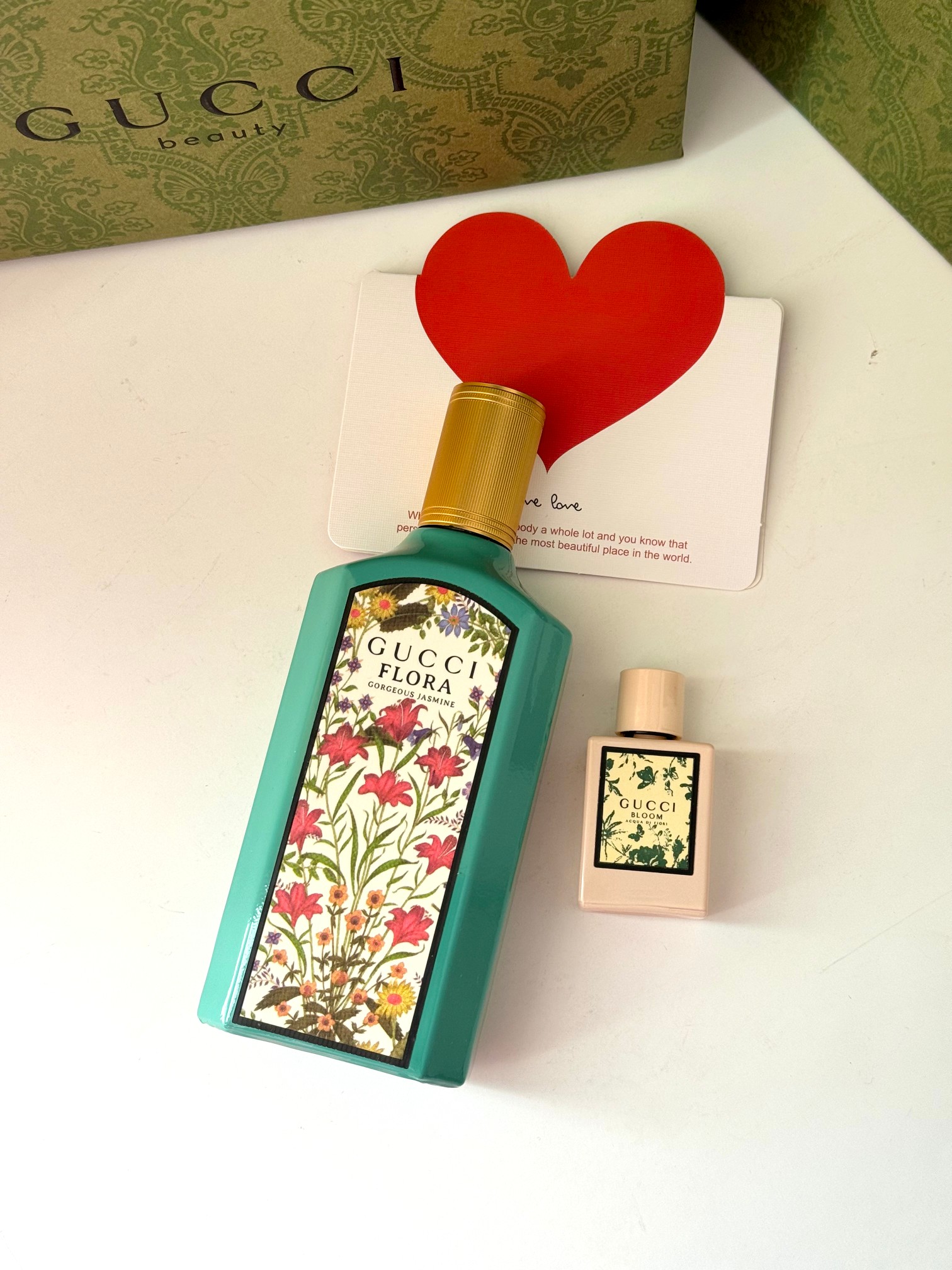 Gucci Flora Gorgeous Jasmine Eau de Parfum Gift Set (100 ml + 5 ml Gucci - Comprehensive 7