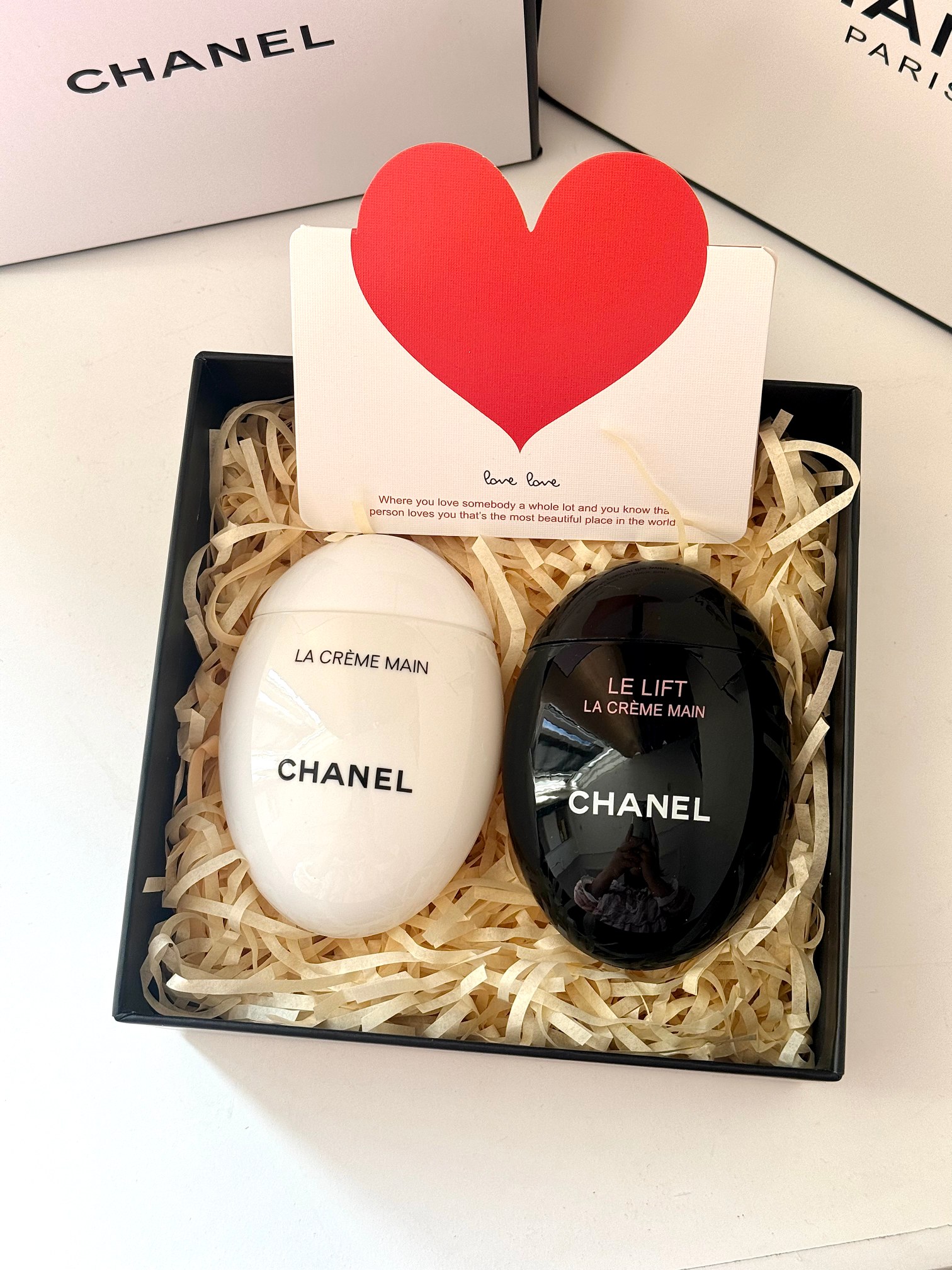 ergonomic pebble-shaped packaging - Comprehensive 4