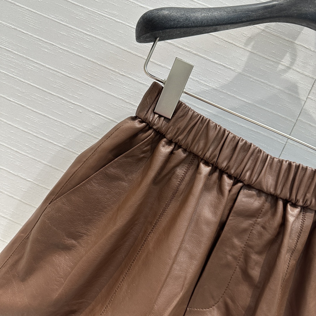 High-Quality Herm’s Sheep-Skin Shorts: Elegant, Exclusive, and Recreational Fashion Must-Have - 图片 3