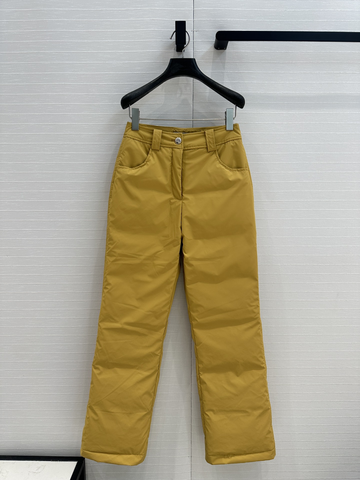 强烈推荐❤️Cha*秋冬coco滑雪系列！保暖度爆棚的运动休闲羽绒裤，防风束口裤脚设计，菱格压线口袋。直