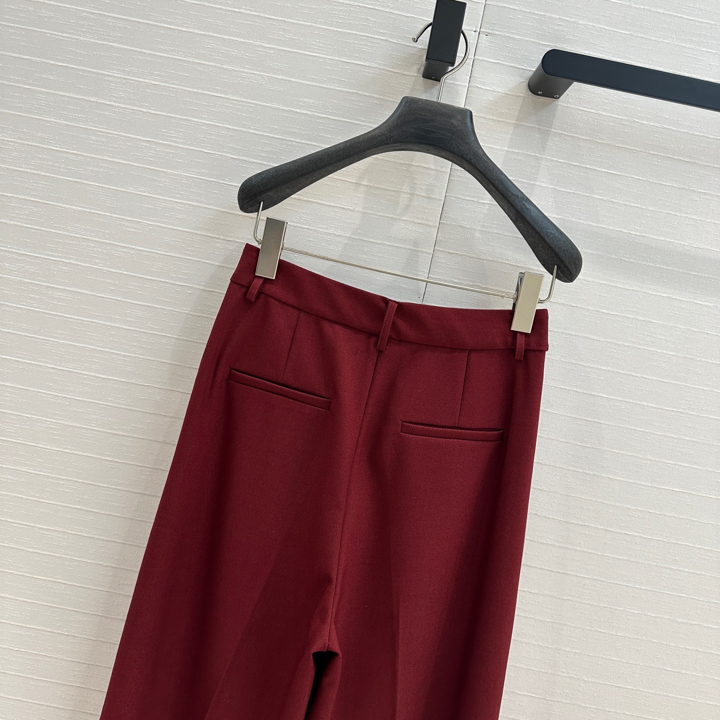 Luxurious One-Size-Fits-All Female Suit: Perfect Quality, Sizing Details, Ready to Buy - 图片 9