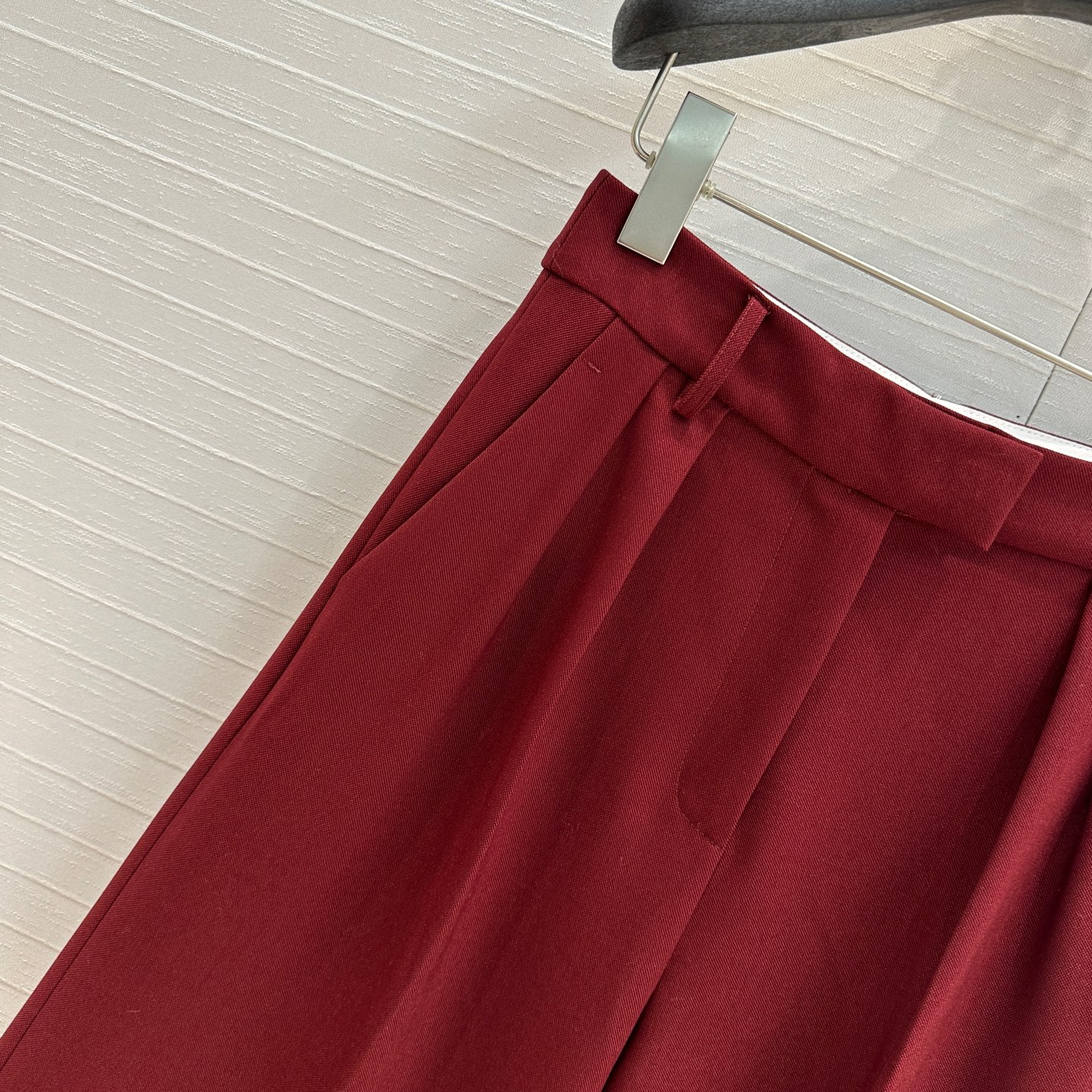 Luxurious One-Size-Fits-All Female Suit: Perfect Quality, Sizing Details, Ready to Buy - 图片 3