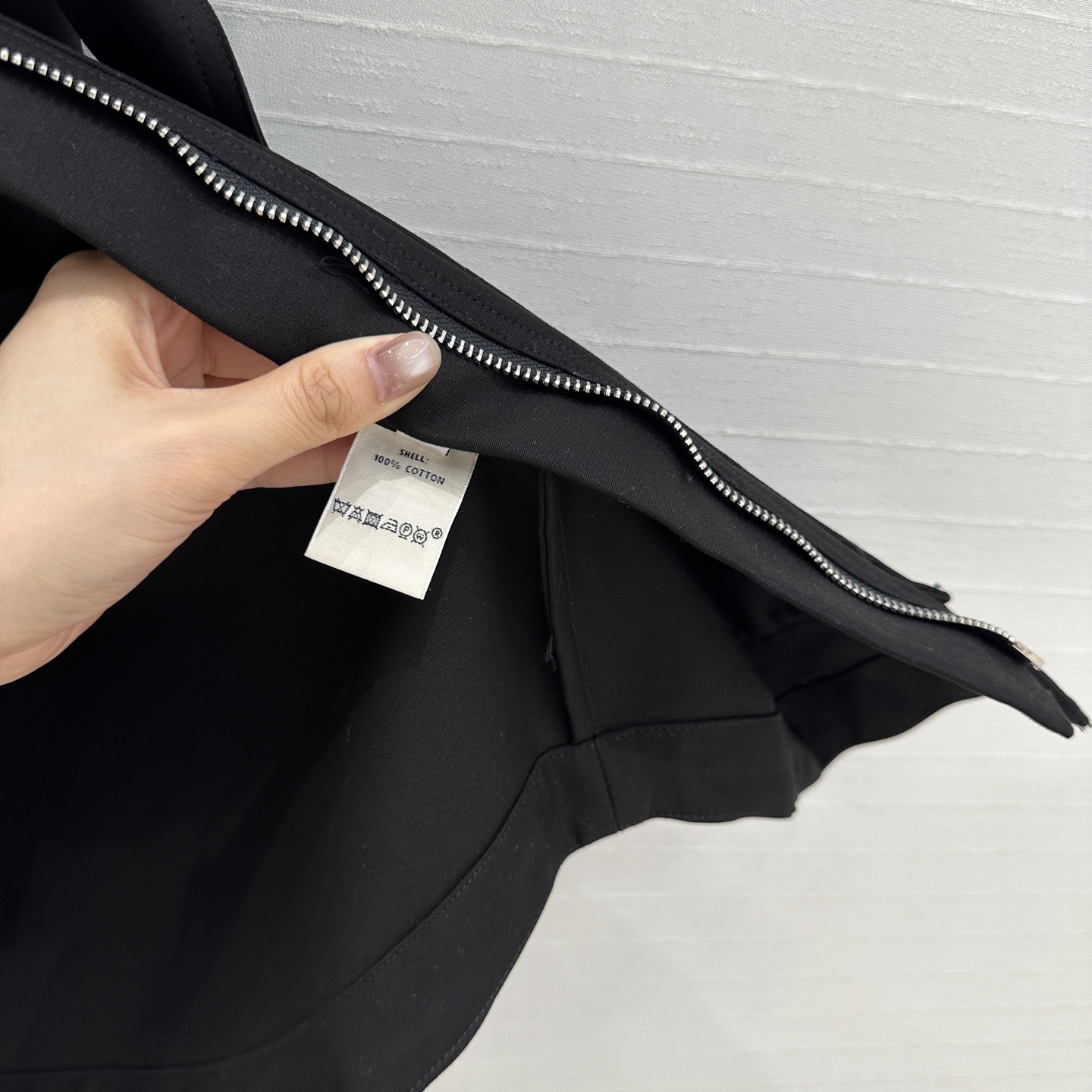 独家首发！H马家新品拉链无袖连衣裙！针织衣领，系结腰带H直筒收腰版型不挑人，菱格纹绗缝翻扣大口袋，让人眼