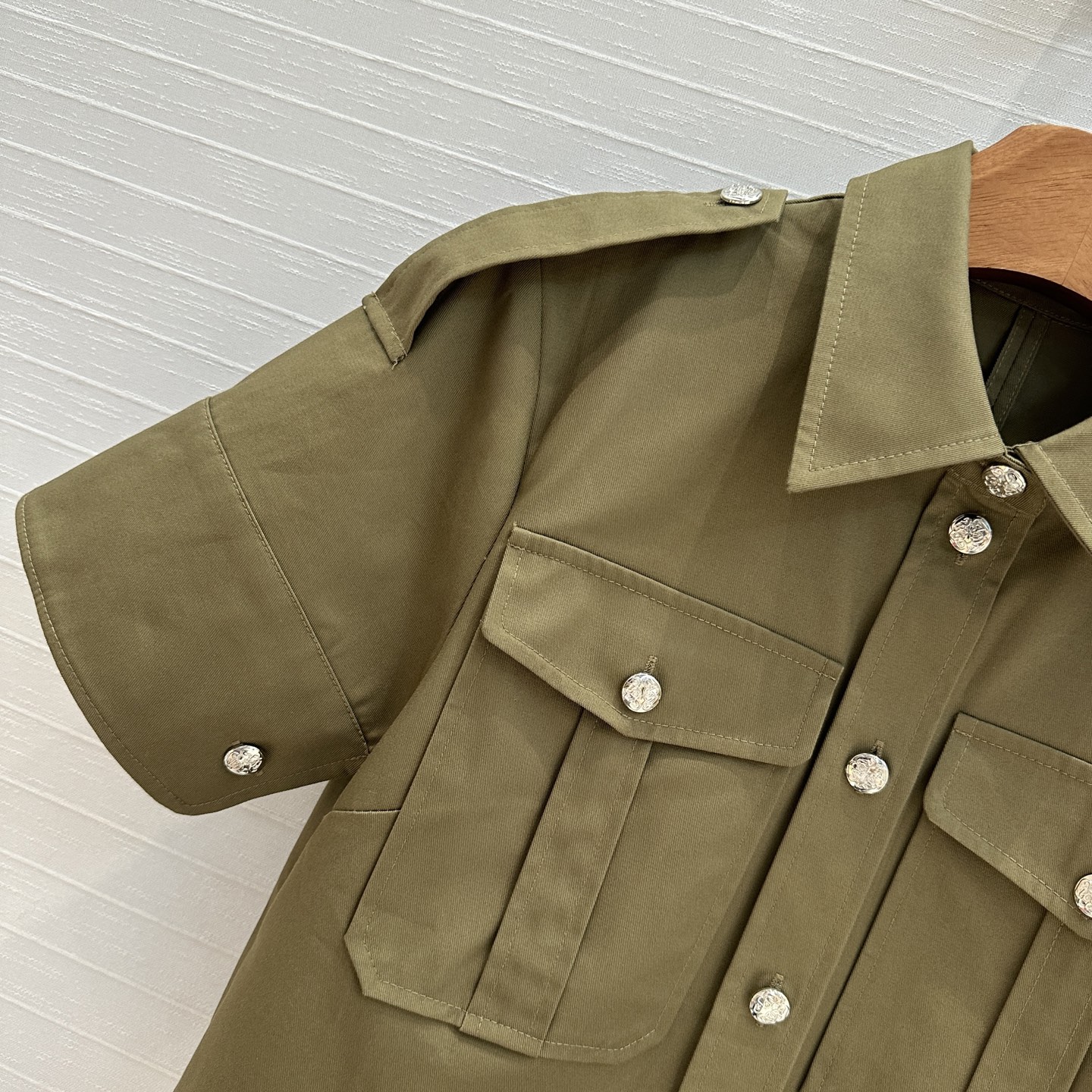 “Review of P920 Female Suit with Mcq*25 Spring/Summer New Package” - 图片 3