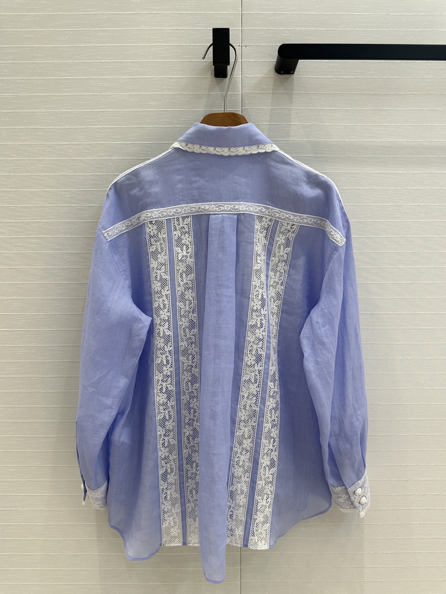 独家首发💋高端原单品质，Zi*m25新品度假风白富美必入蕾丝饰边亚麻衬衫，采用多种不同蕾丝水溶花定位拼接