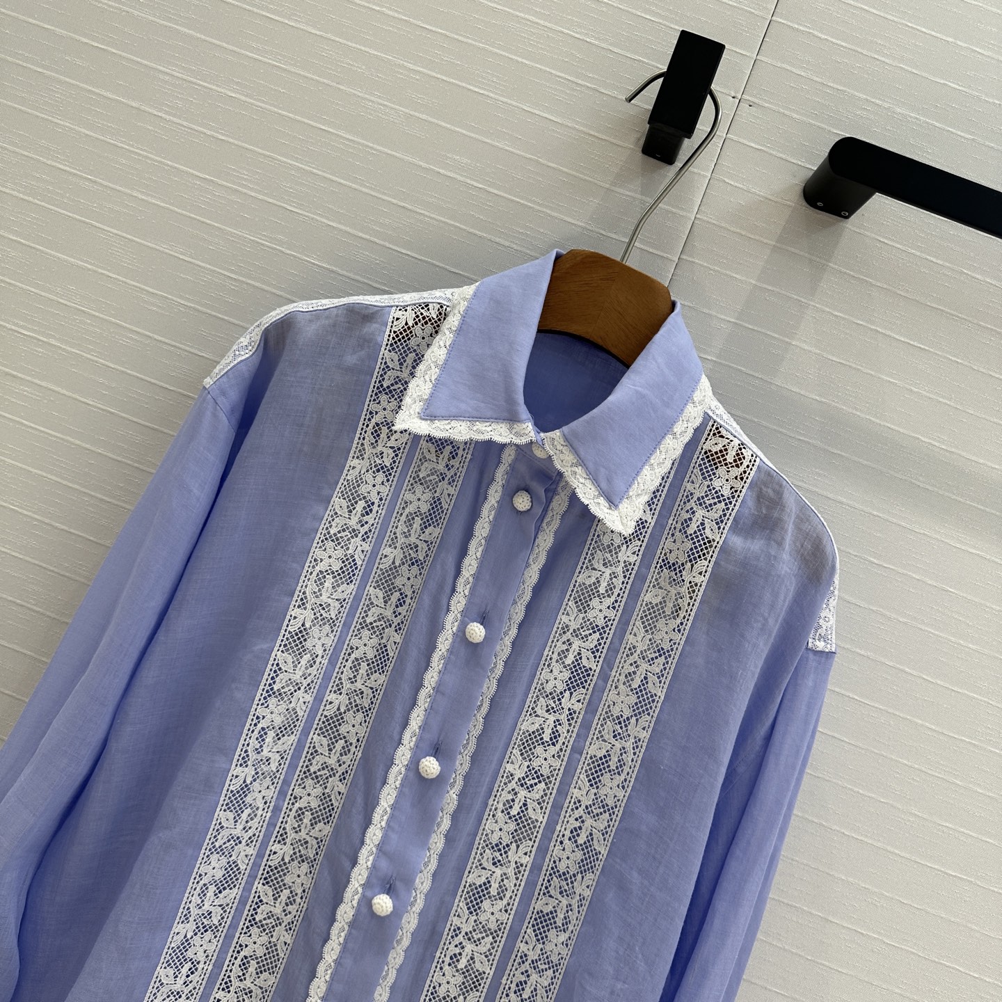 独家首发💋高端原单品质，Zi*m25新品度假风白富美必入蕾丝饰边亚麻衬衫，采用多种不同蕾丝水溶花定位拼接