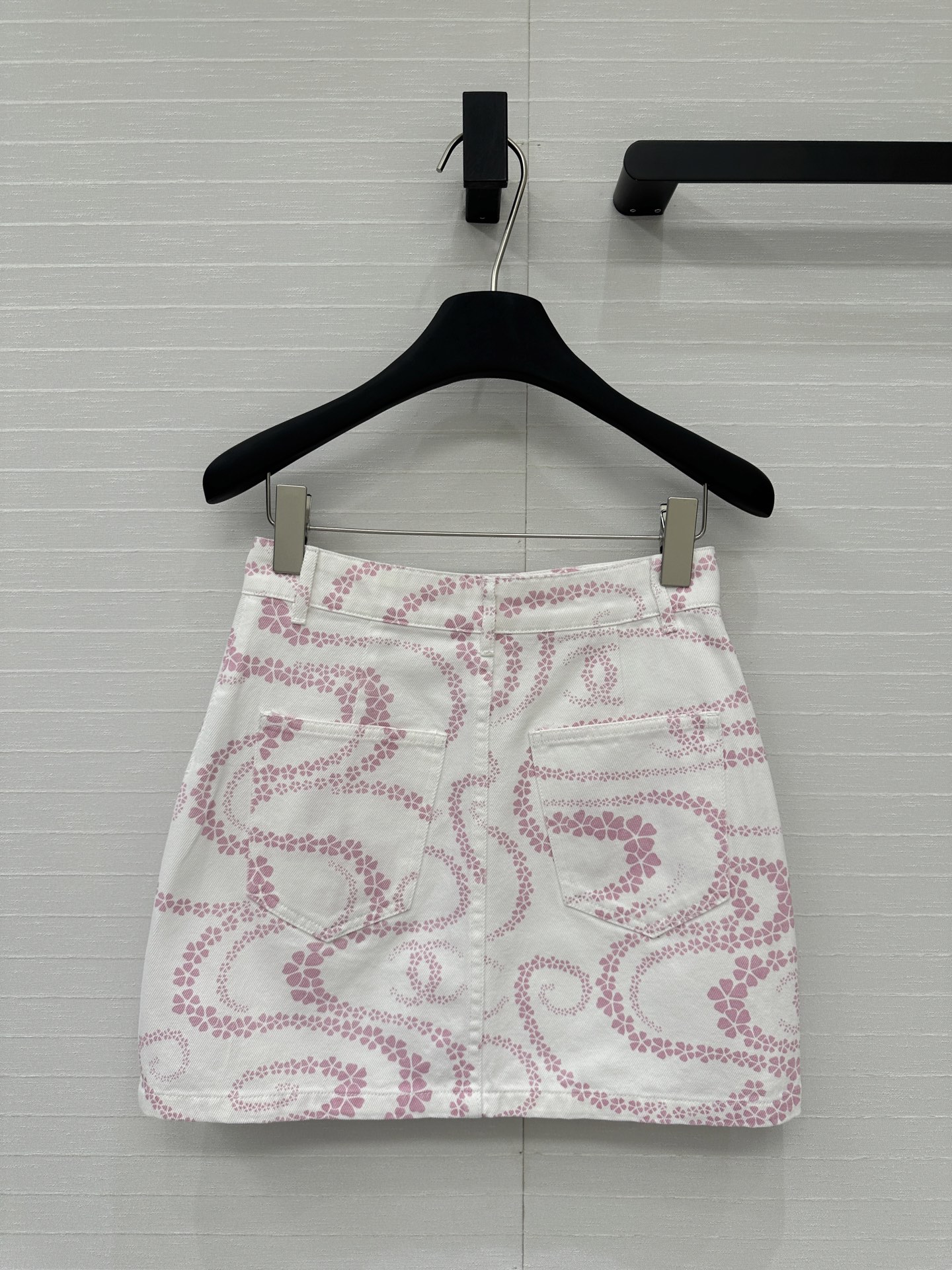 New “Viper” Wave-Printed Cowboy Skirts: High-End Style in Two Colors - 图片 8