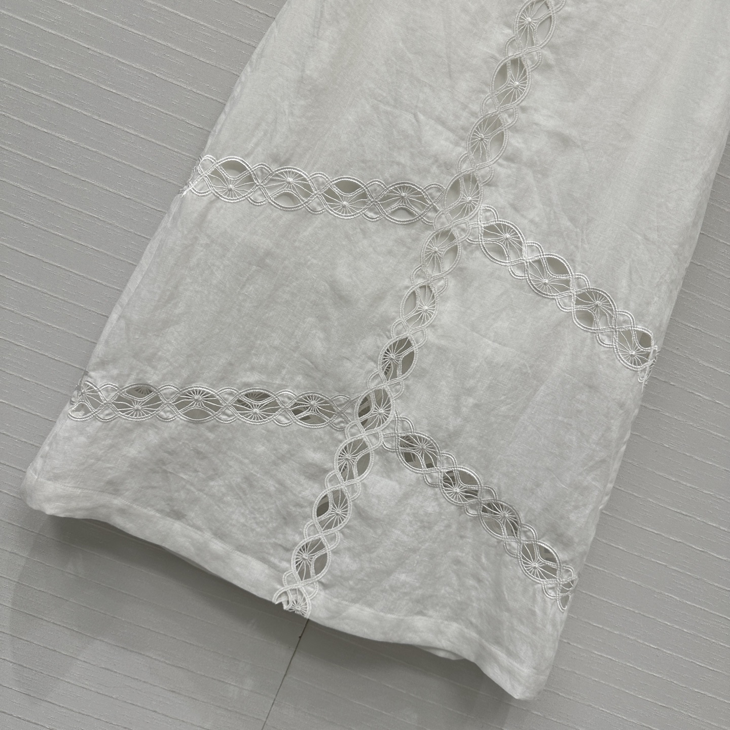 Luxury French-Style Embroidered Linen Dress: Elegant and High-Quality Women’s Suit Option - 图片 6