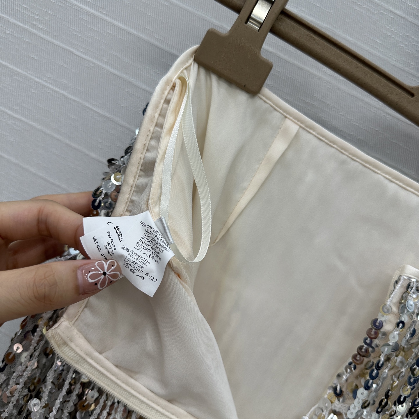 Elegant One-Size-Fits-All Dress: P690 with Classic Style and High-Waist Elegance - 图片 8