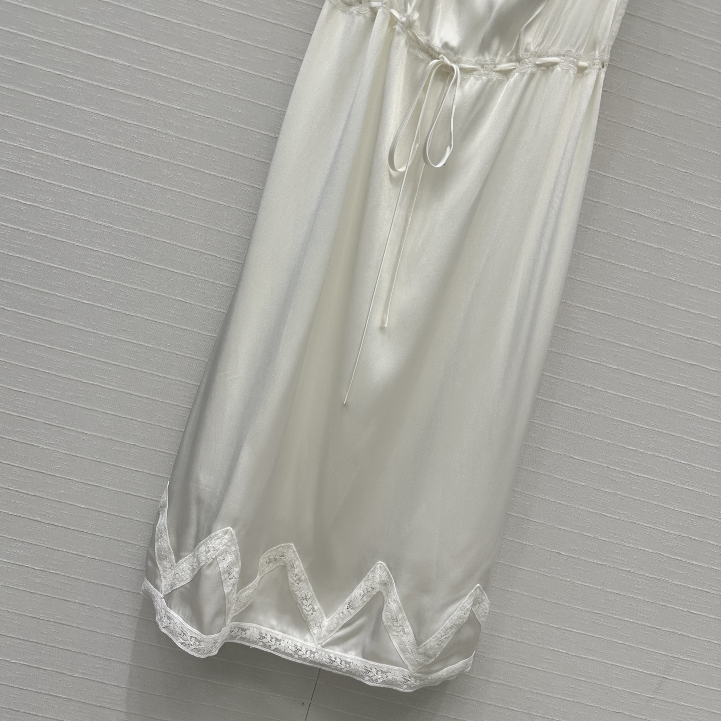 Elegant Lace Trim Round Neck Vest Dress - Chic & Romantic, Sizes S-L 6 i1747681779524 7090 0 4