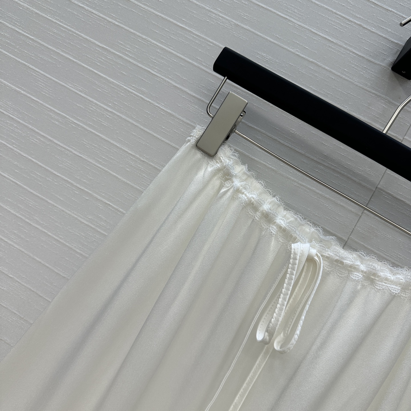 Elegant Lace Trim Midi Skirt - Romantic White Skirt with Drawstring Waist 4 i1747682048449 9492 0 2