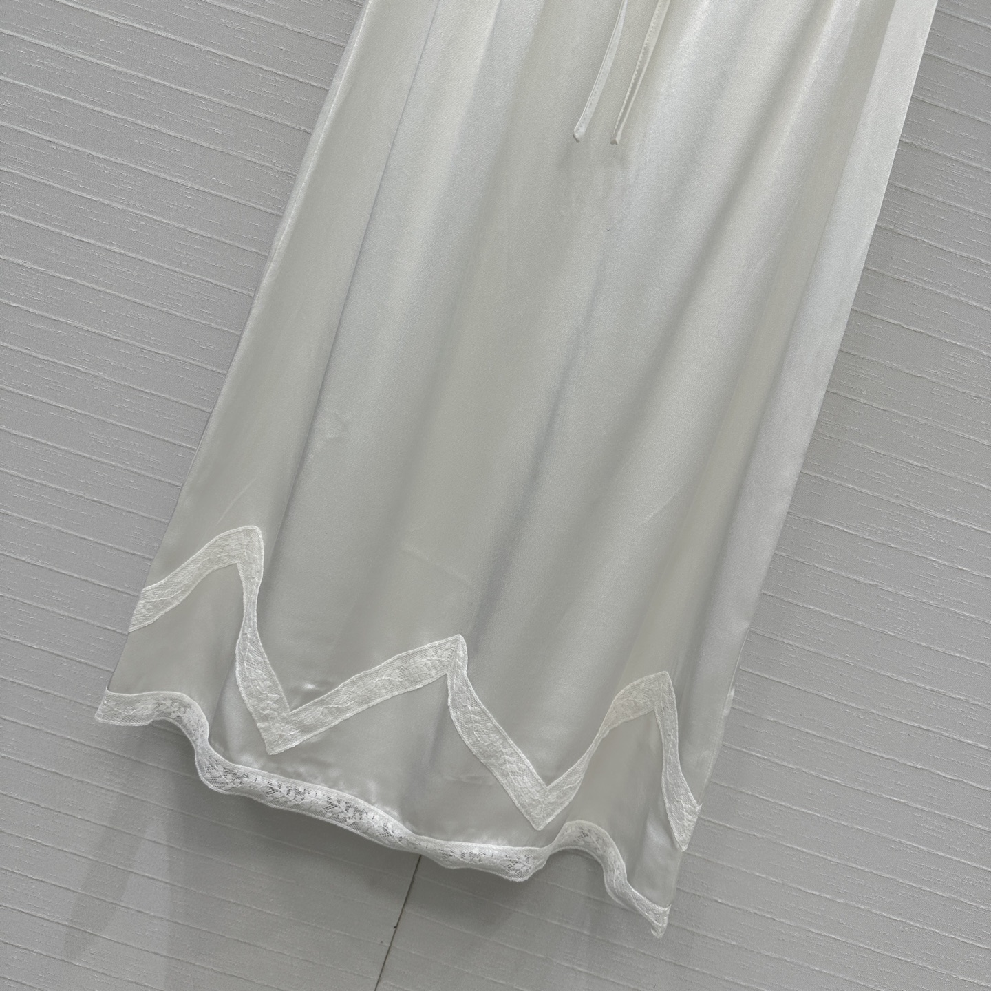 Elegant Lace Trim Midi Skirt - Romantic White Skirt with Drawstring Waist 7 i1747682048656 3941 0 5
