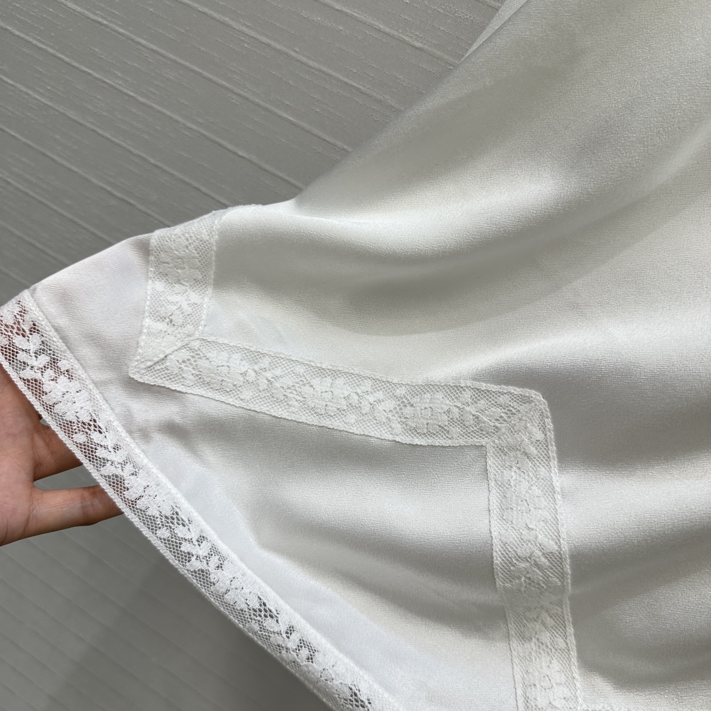 Elegant Lace Trim Midi Skirt - Romantic White Skirt with Drawstring Waist 6 i1747682054530 7315 0 4