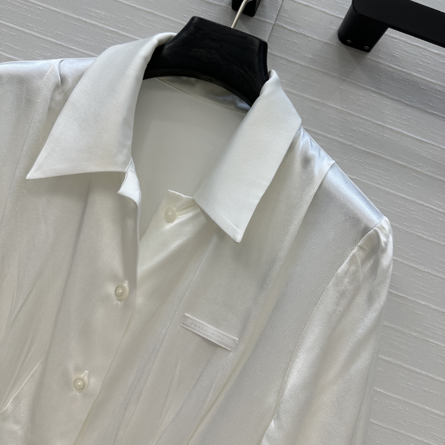 Pra*25 White Short-Sleeve Blouse: Elegant Pleated Design, Comfortable Fit, S-L Sizes 5 i1747682528713 4886 0 3