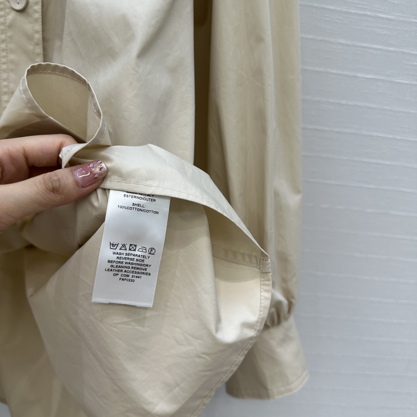 Elegant Women's Set: Lantern Sleeve Shirt & Bermuda Shorts - Premium Cotton 8 i1747683556363 2204 0 6