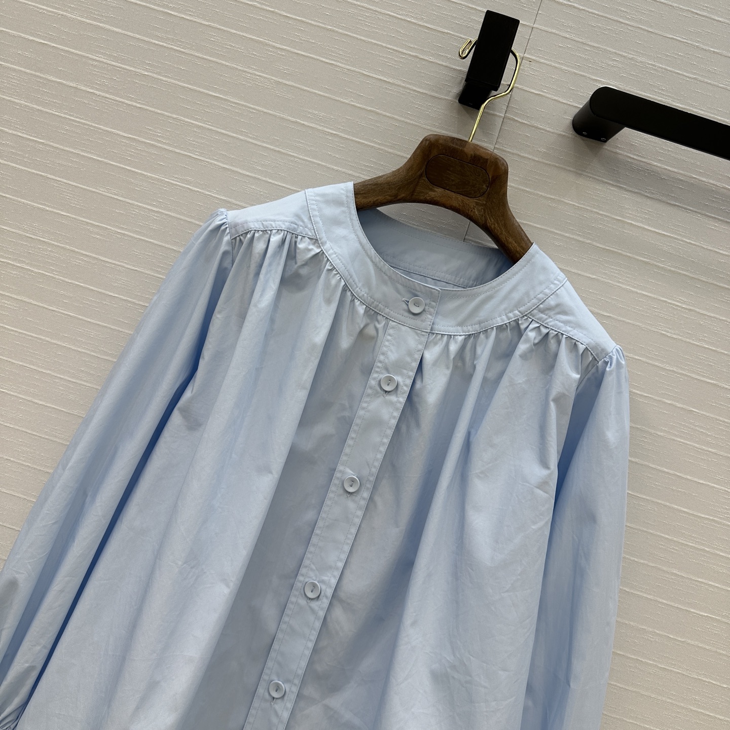 Elegant Women's Cotton Blend Lantern Sleeve Shirt & Bermuda Shorts Set 4 i1747684126911 9719 0 2