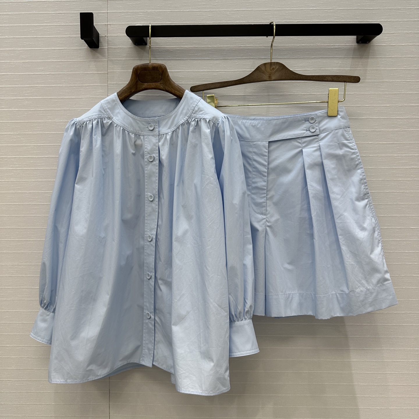 Elegant Women's Cotton Blend Lantern Sleeve Shirt & Bermuda Shorts Set 2 i1747684126943 6432 0 0