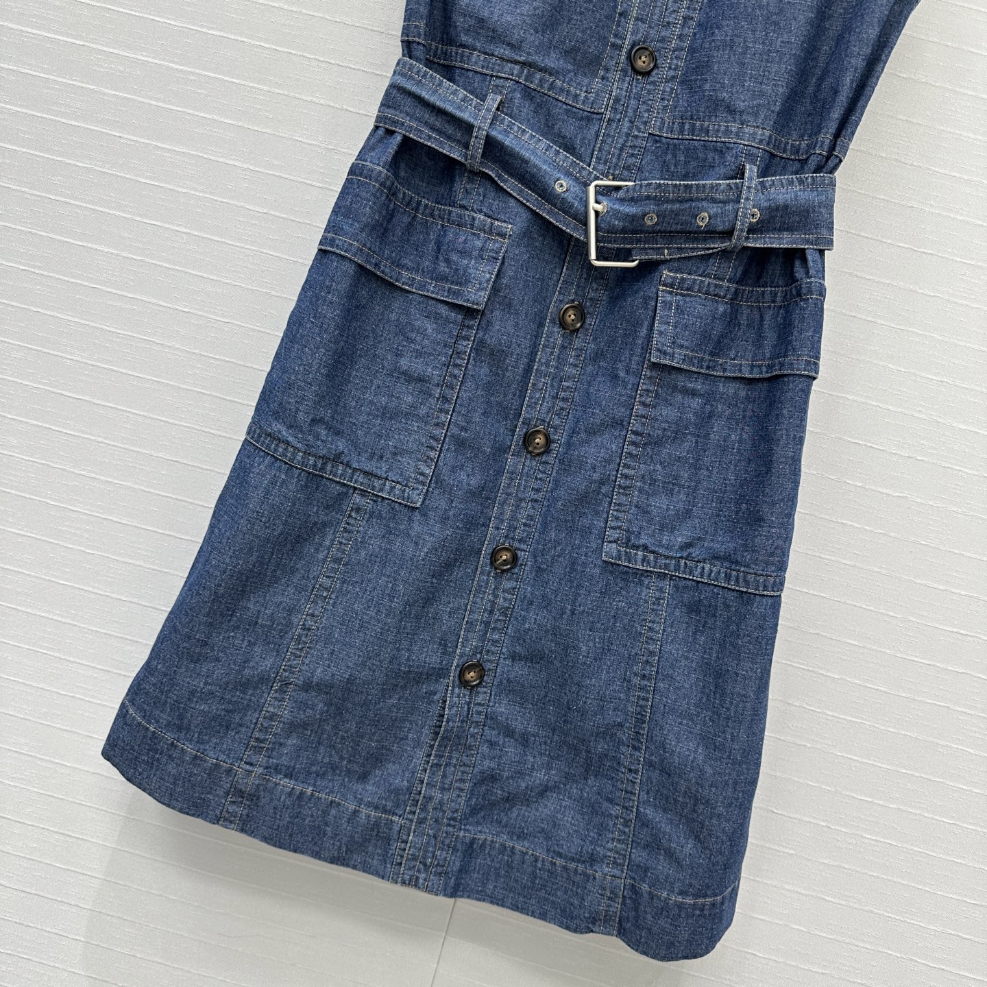 Stylish Retro-Washed Female Suit Recommendation with Elegant Design and Cash Offer - 图片 7