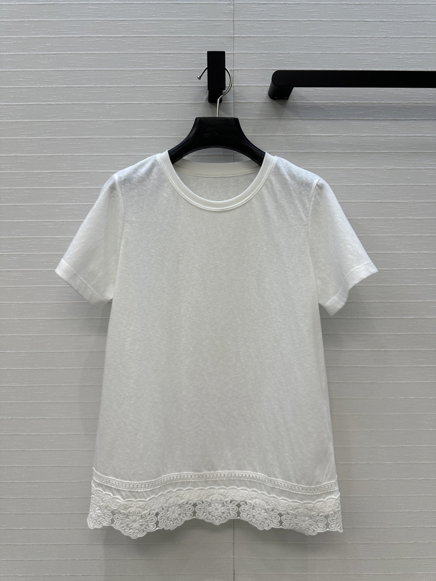 P414 Pack Long-Sleeve Cotton T-shirt with Classic Design and Multiple Sizes