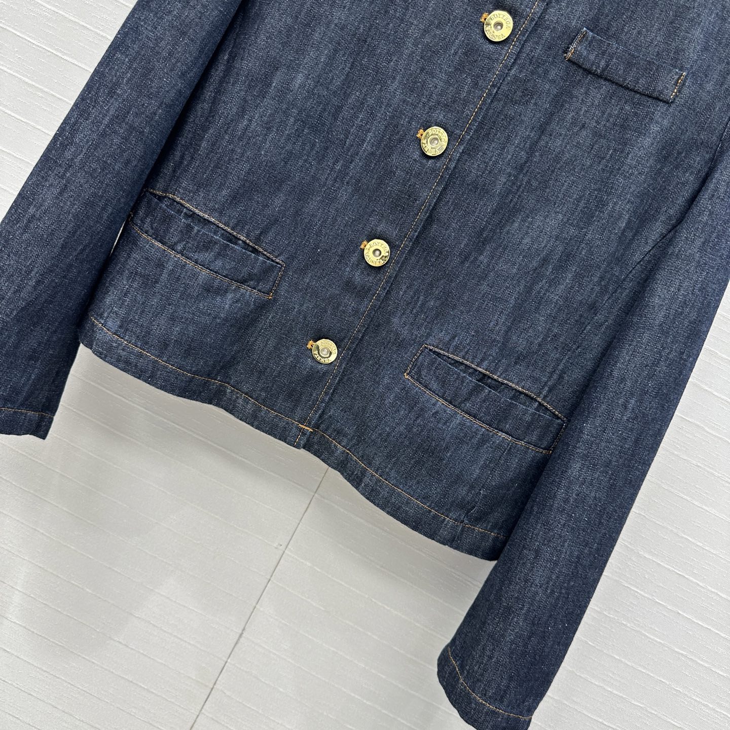 “Waterbait Cowboy Coat: Classic, Recreational Female Suit P667 with Customized Accessories” - 图片 5