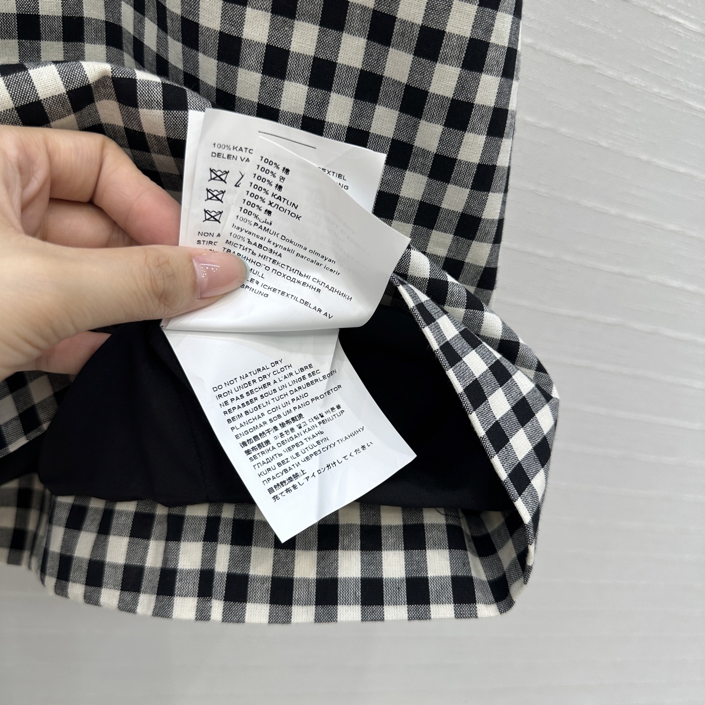独家首发❤️原单品质，miu系少女系穿搭！知识分子风黑白小格子吊带连衣裙！定制进口纯棉色织面料，经典修身