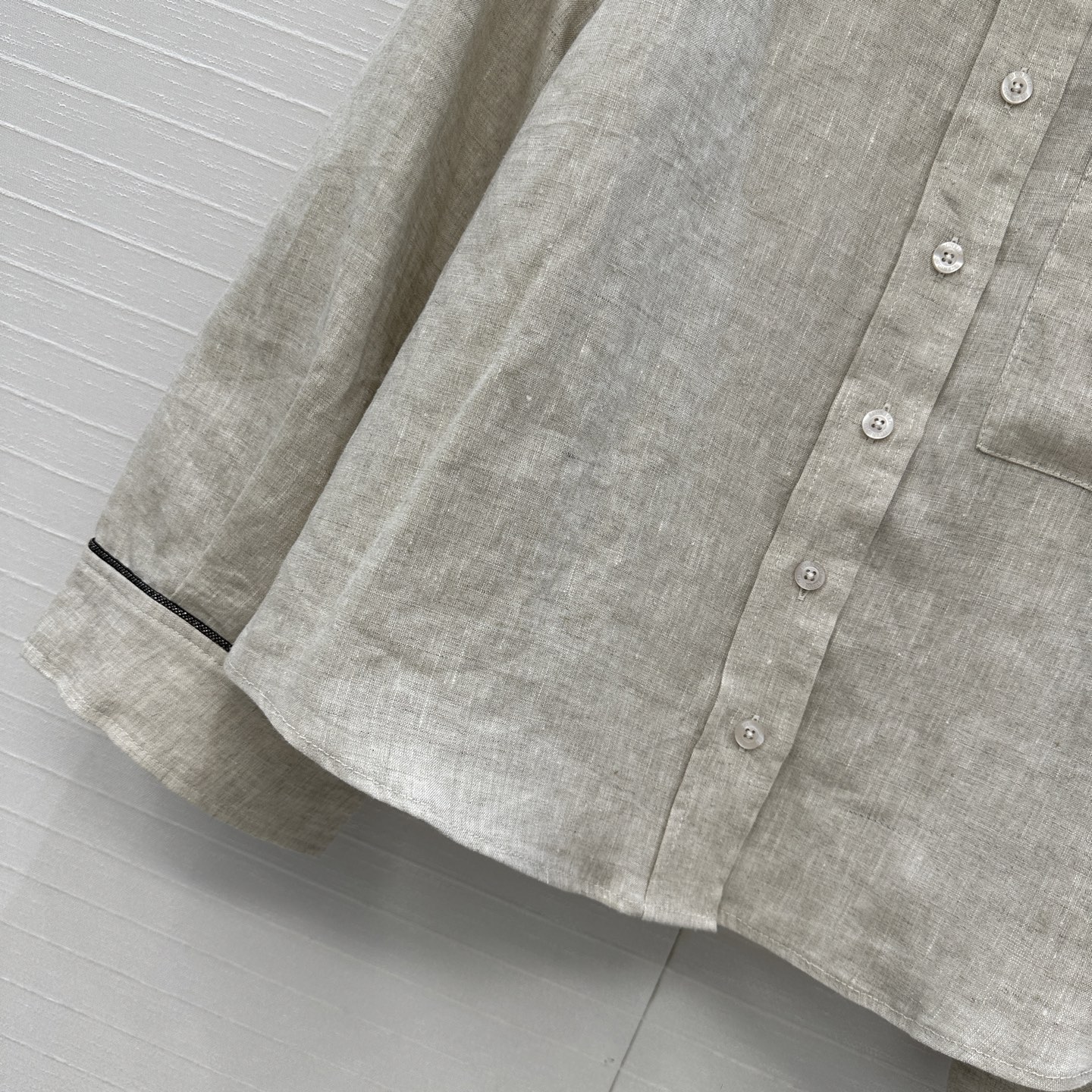 Fashionable Female Suit Package with Long-Term Design and Luxurious Details - 图片 5
