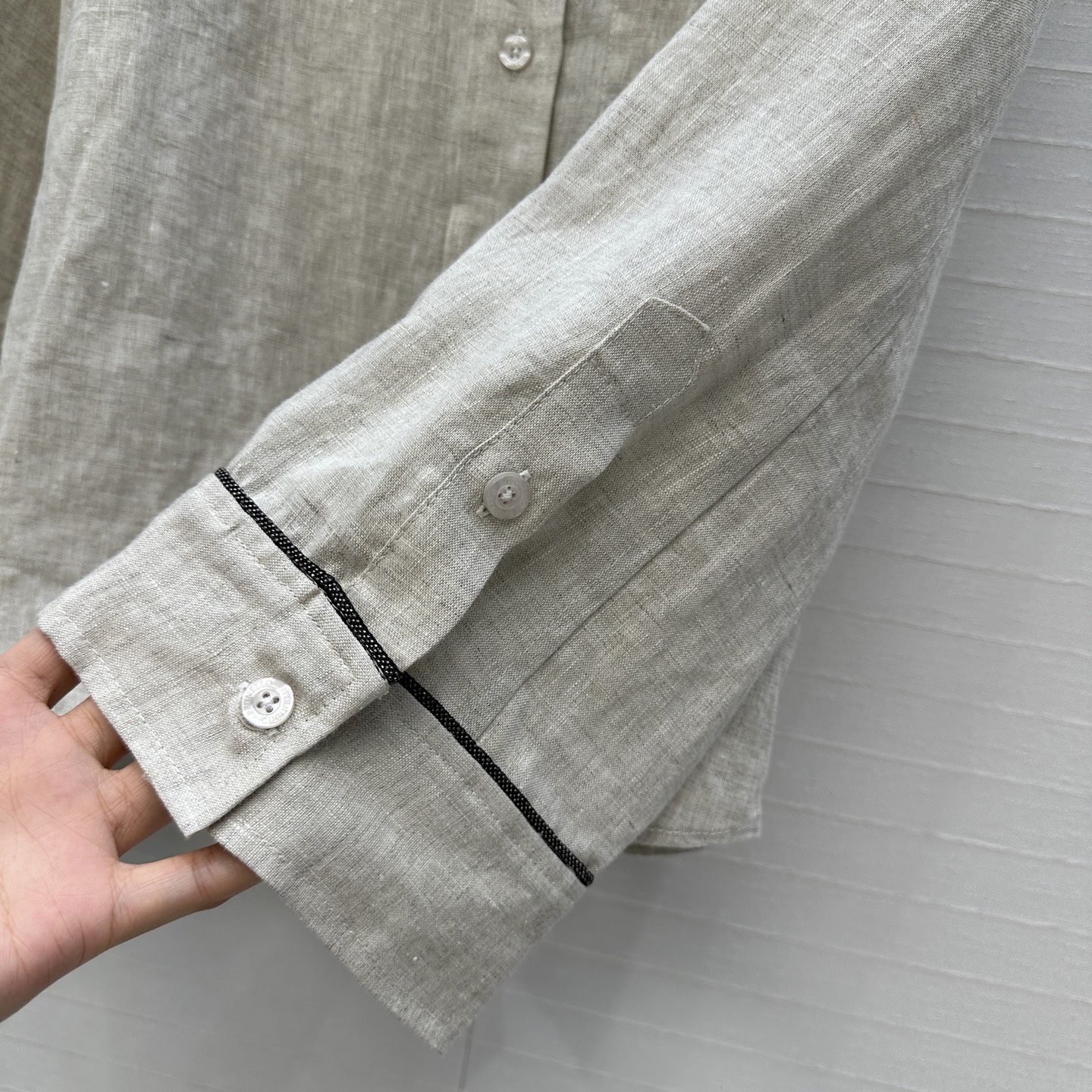 Fashionable Female Suit Package with Long-Term Design and Luxurious Details - 图片 6