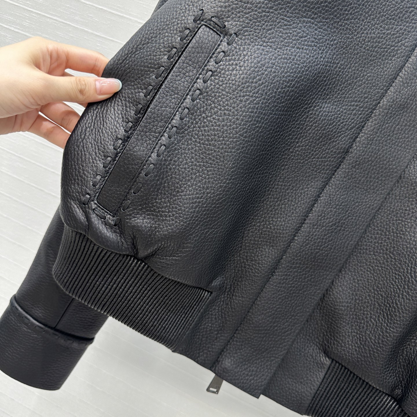 High-end Handmade Lambskin Metal Jacket with Thin Top Cortex – Review and Recommendation - 图片 6