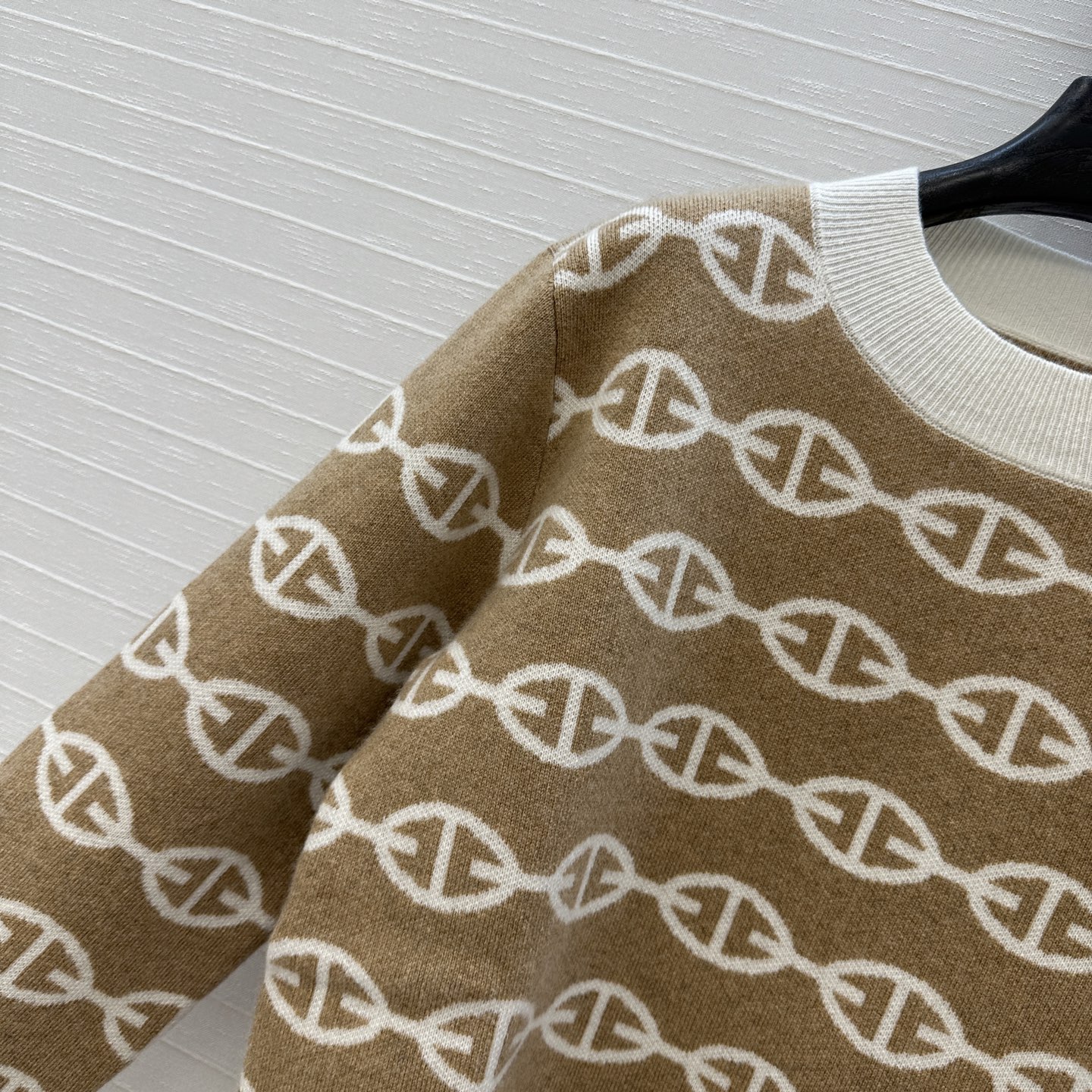 Fashionable P912 dress with velvet knitting shirt in three colors, sizes S-L. Stylish, elegant, and classic design. - 图片 3