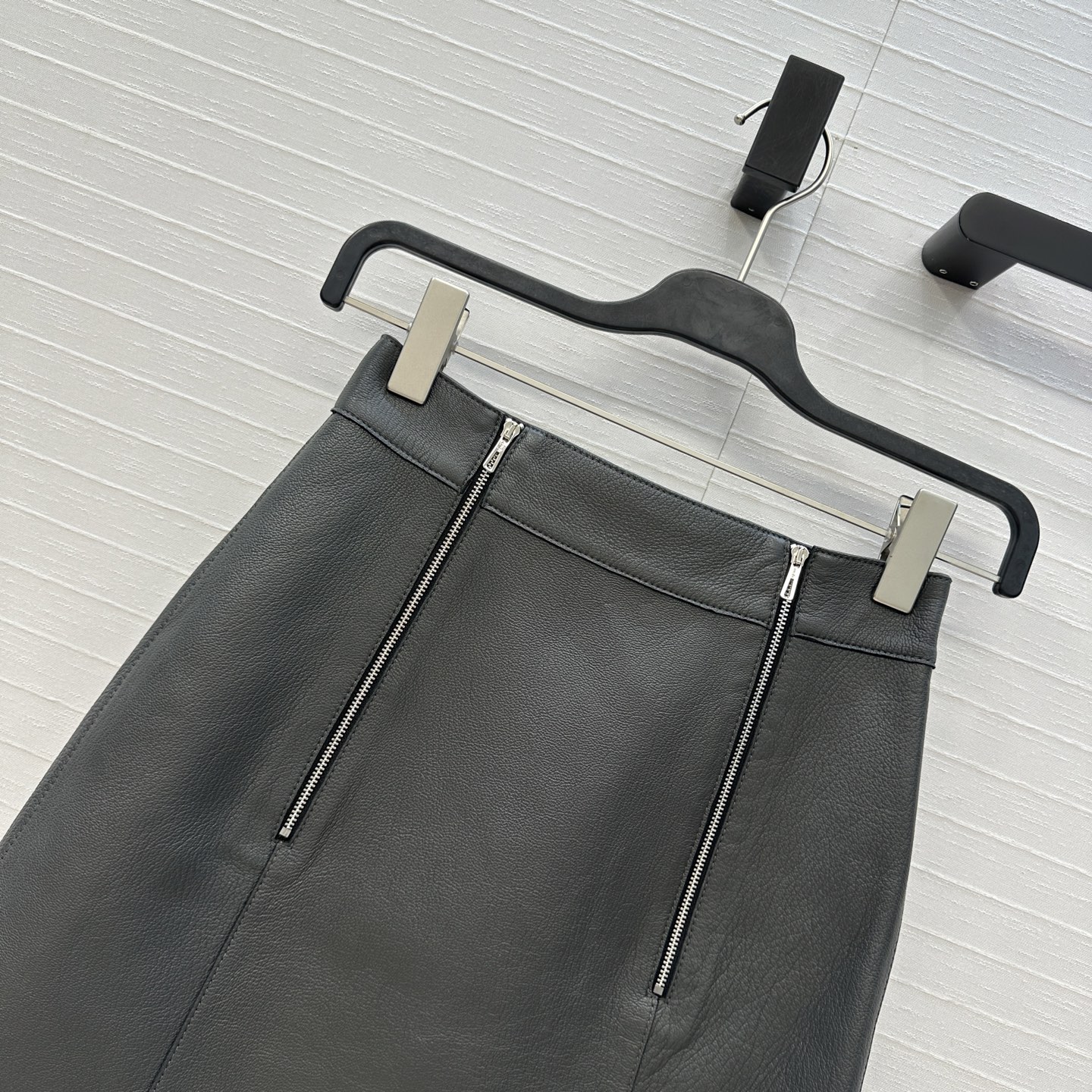 “High-End Tweeded Lambskin Women’s Suit with Double-Laced Design: Quality Details and New Zealand Sheep Skin” - 图片 2