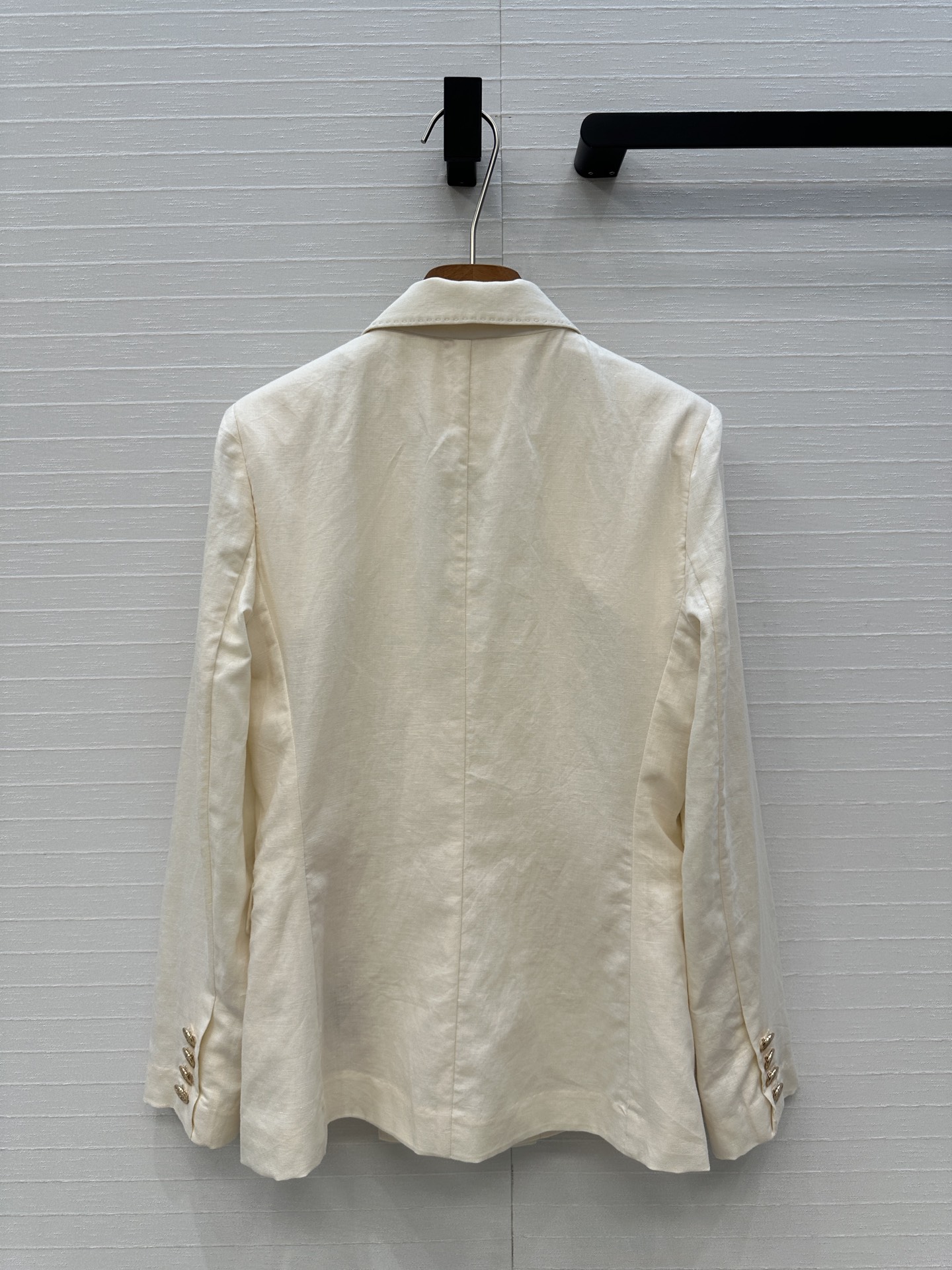 强烈推荐❤️拉夫紫标新品双排扣亚麻西装外套！极简休闲老钱风，微收腰身曲线让柔美在硬朗中升华，通勤穿搭轻松