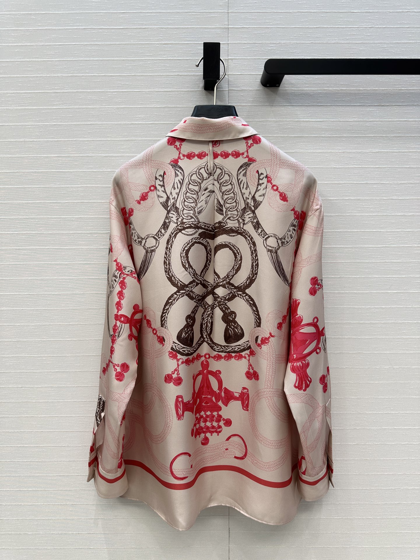 “P984 Palefroi Remix: High-Quality Silk Product with Aromatic Design Options” - 图片 8