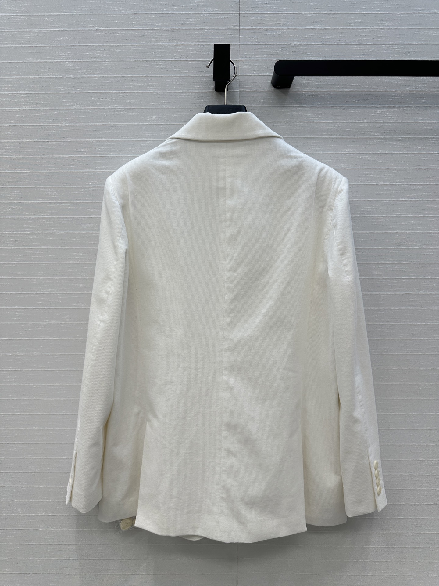 P864 One-Size-Fits-All Female Suit with Exclusive Package – Typhoid P60s Early Autumn Cedar Suit - 图片 8