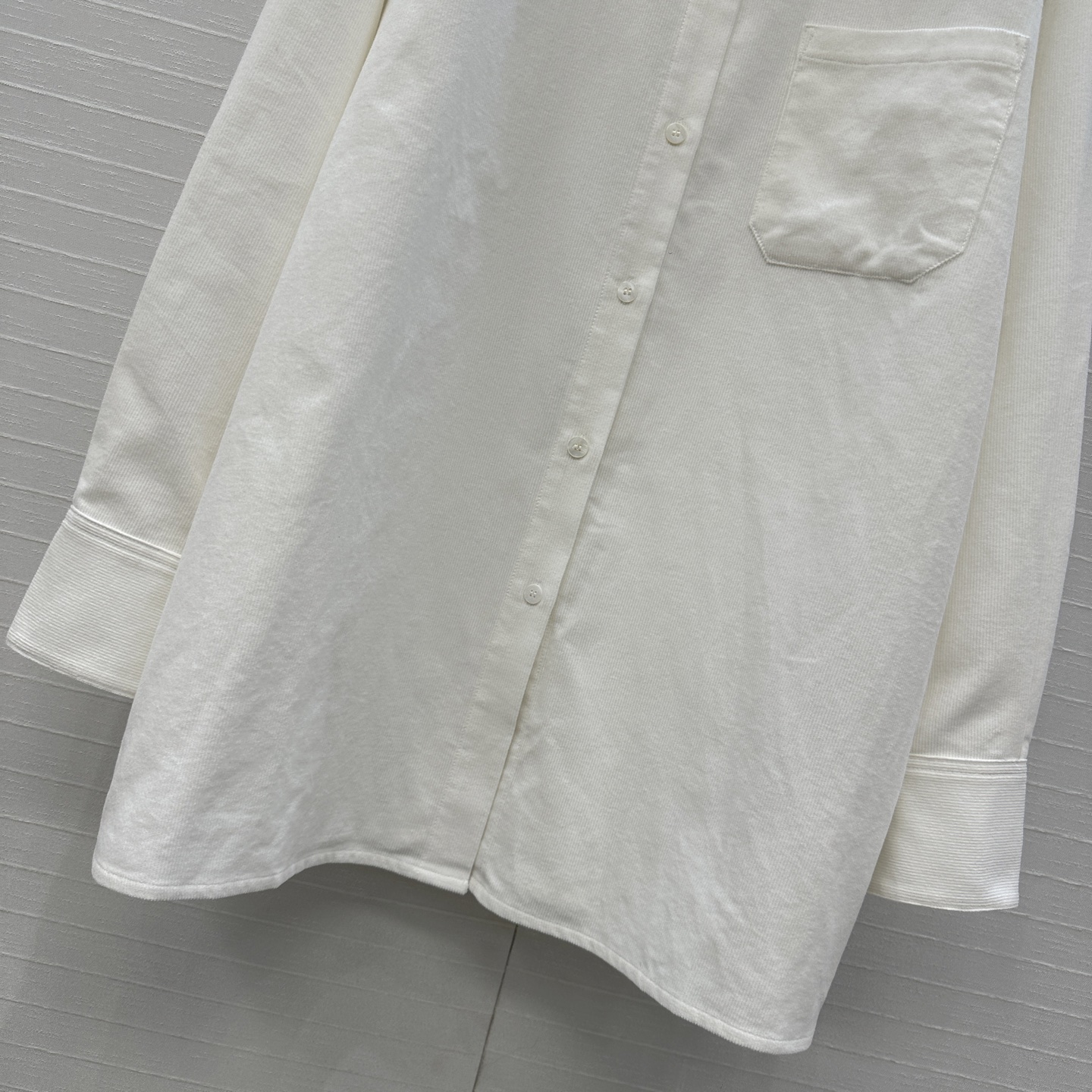P696 Loose H-Style Dress: Exclusive Package with 25-Year-Old Typhoid Print - 图片 4