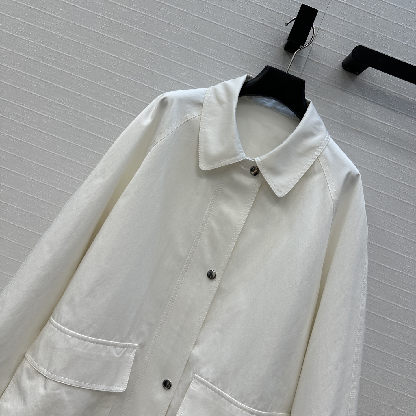 P984 Female Suit: White Jackets, American Style, Custom-Made Cotton, Detailed Design - 图片 2