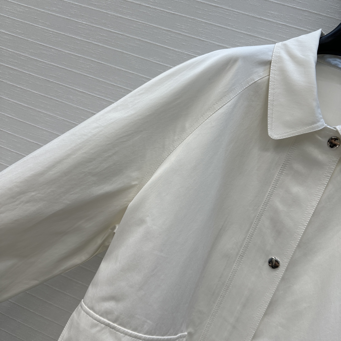 P984 Female Suit: White Jackets, American Style, Custom-Made Cotton, Detailed Design - 图片 3