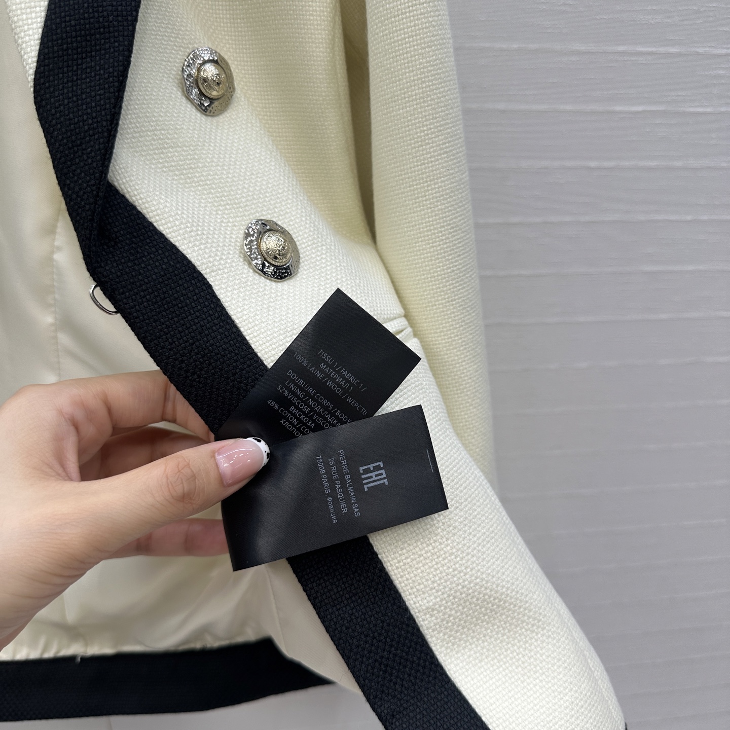 “Original Women’s Suit with Hard-Core Design and Quality Package | New Autumn Collection 2025” - 图片 7