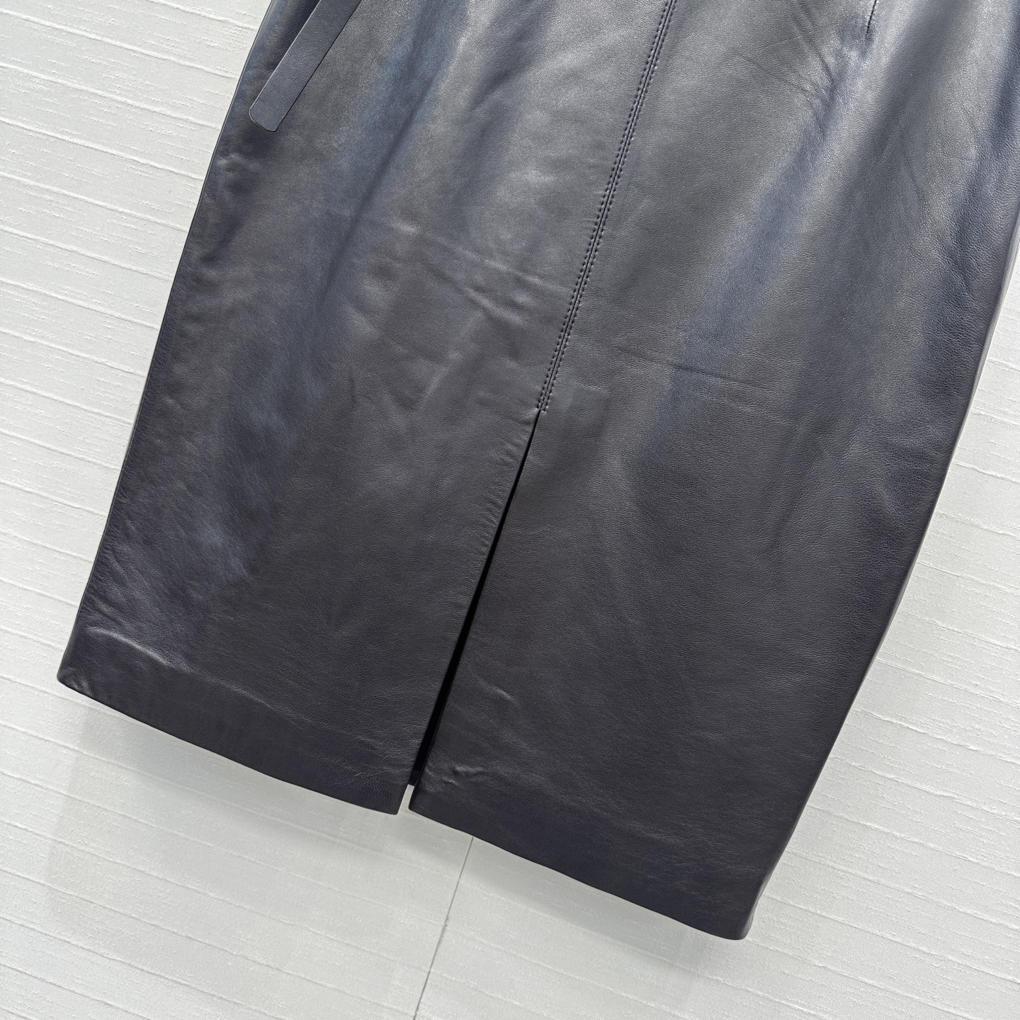 深紫色❤️独家首发💕高端原单品质，SlP高智感御姐风穿搭小羊皮高开叉半裙！中长款配腰带设计优雅大气。10