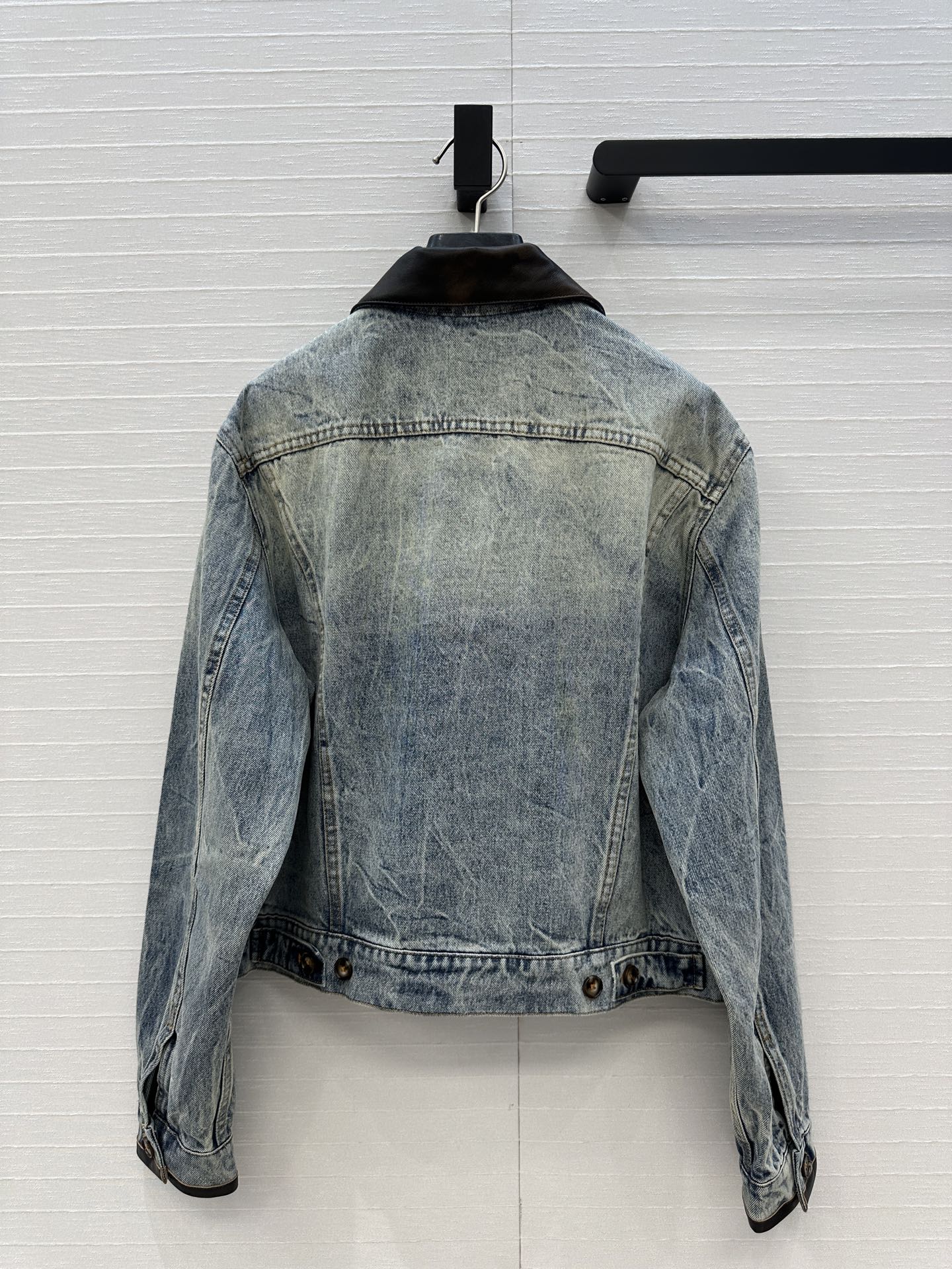 原单品质❤️miu缪系少女穿搭！早秋新品做旧皮领牛仔夹克外套！马溜褶痕工艺洗水复古风辣妹丹尼牛仔！气质翻