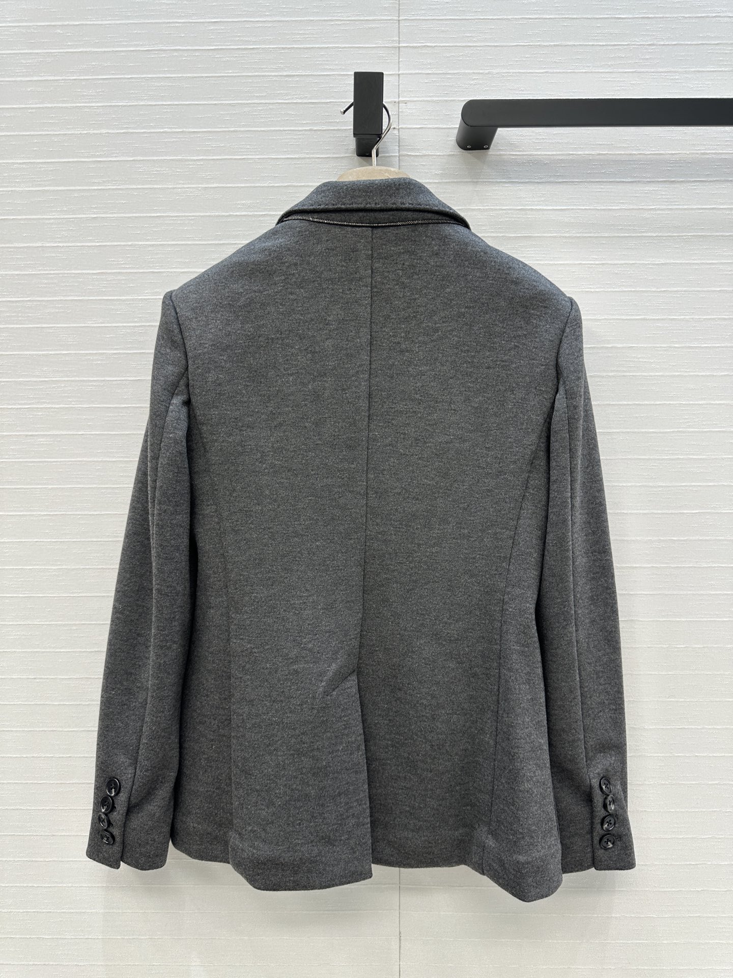 强烈推荐❤️Bc 25早秋新品网球系列 徽章贴绣西装外套，后领铜链装饰经典H微收腰版型休闲通勤设计奢华不