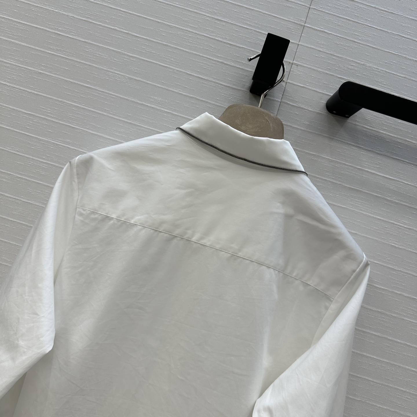 “Exclusive P612 Women’s Suit: Classic Style with Fine Details for Leisurely Commuting – Size S” - 图片 9