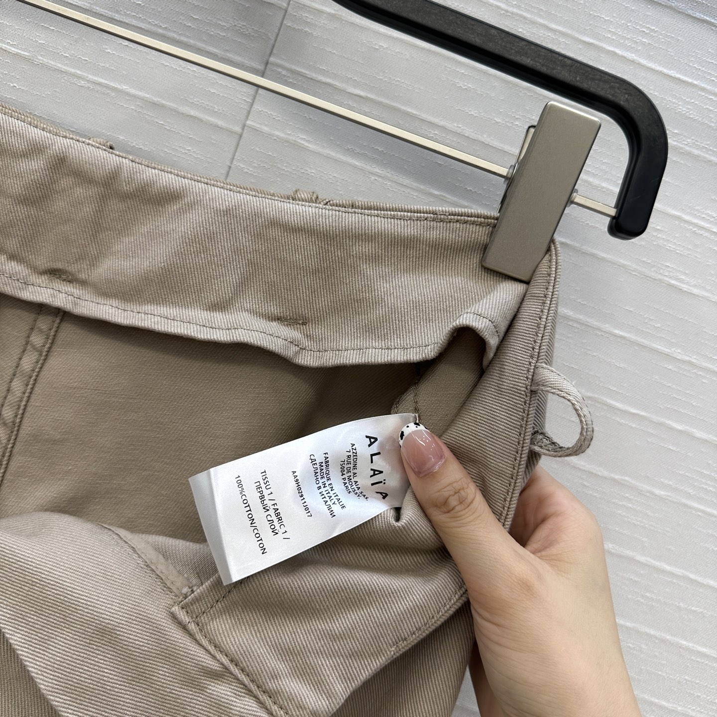 原单品质❤️定制米灰色和紫红色超好看显白🔥Alai*25新品斜贴袋圆筒工装裤！复古休闲工装风元素减龄时髦